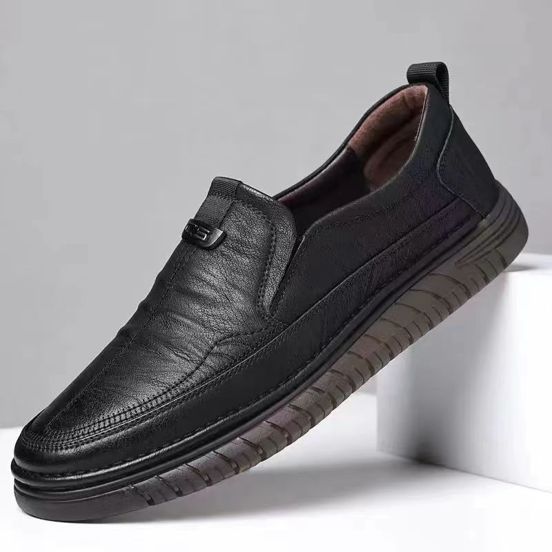2025 Spring Men's Shoes Men's Slip-On Leather Shoes Flat Breathable Casual Business Shoes Non-Slip Casual Shoes Driving Shoes