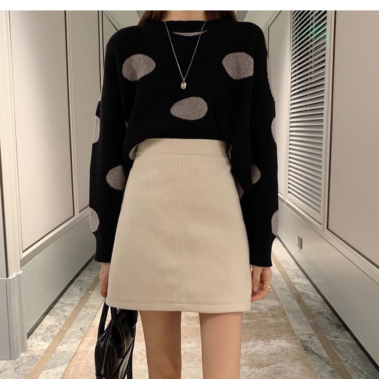 New Autumn and Winter Corduroy Skirt Girl's Short Skirt High Waist Korean Style Small A- Line Skirt Slimming Hip Skirt