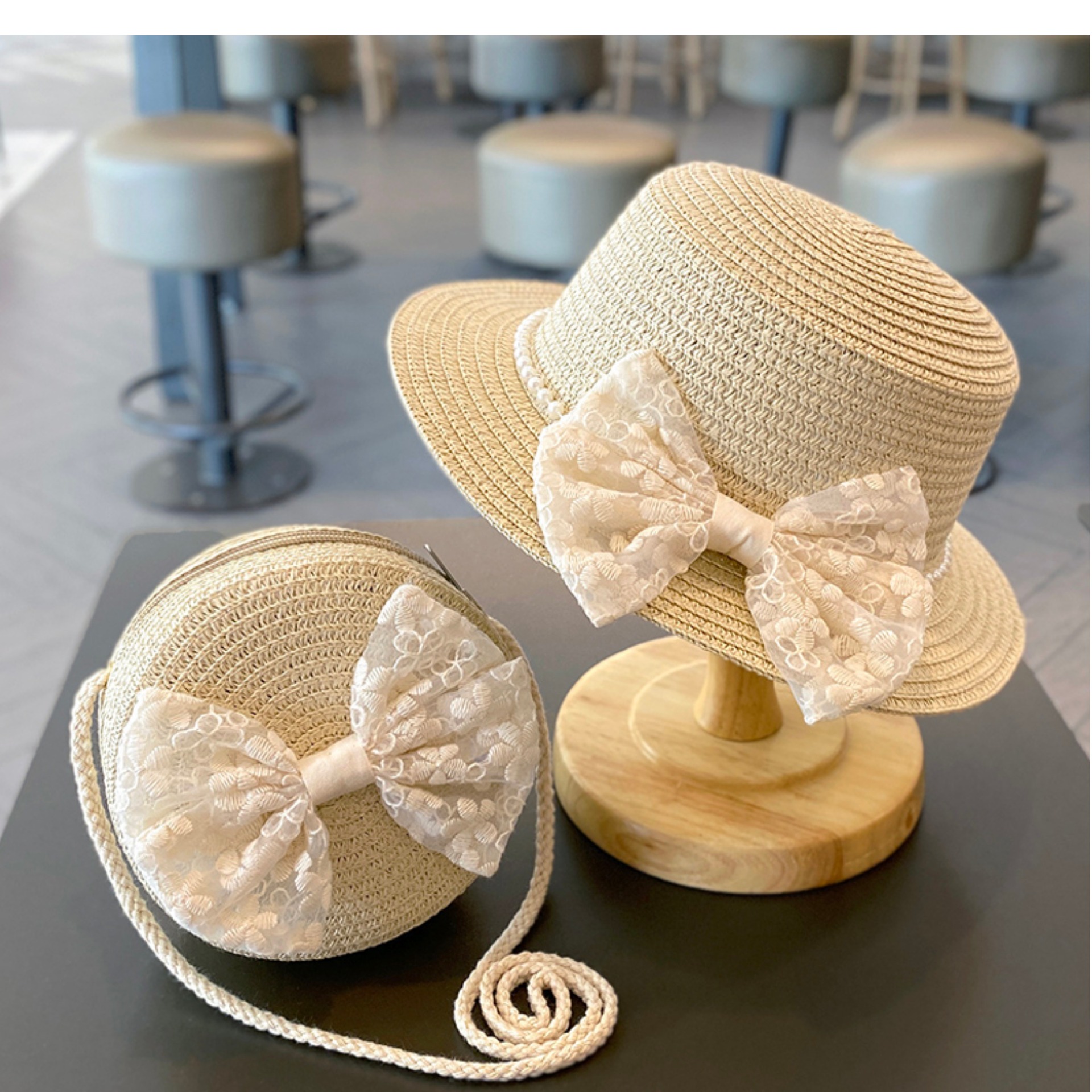 Picture of Children's Sunscreen Hat Summer Girl's Sunshade Straw Hat Bag suit Girl Baby Girl Western-style Lace Princess Beach Hat