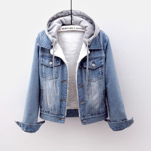 Picture of Denim Velvet Outwear for Women Winter 2025 K-Style Thickeneded Cotton Outwear Short Detachable Hooded Lamb Velvet Cotton Outwear for Women