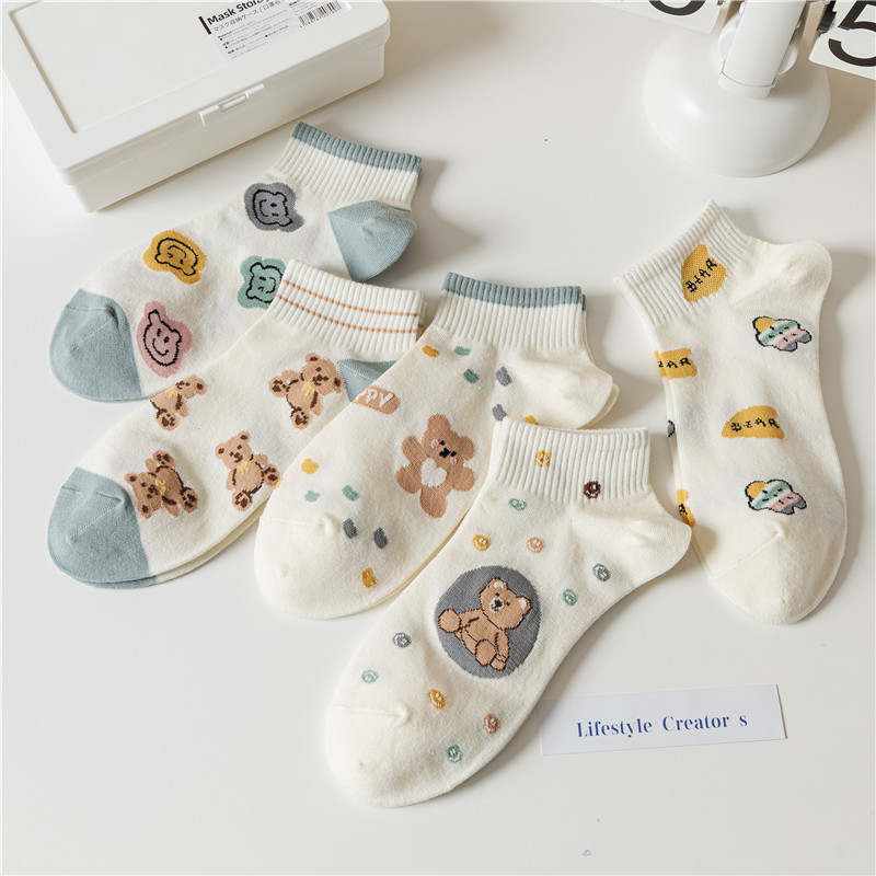 Women's socks spring and autumn thin cartoon cute bear boat Socks ins Japanese online popular trendy cotton socks short socks wholesale
