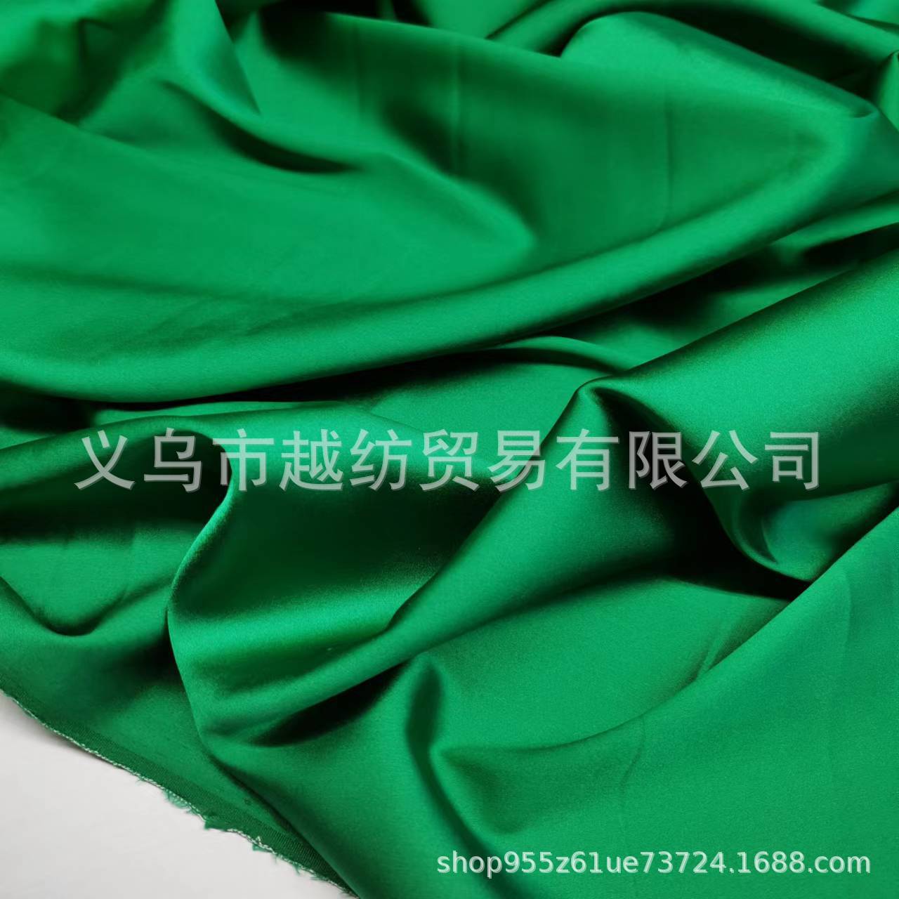 Picture of 19 M M 100% silk elastic satin emerald high-grade fashion cheongsam fabric