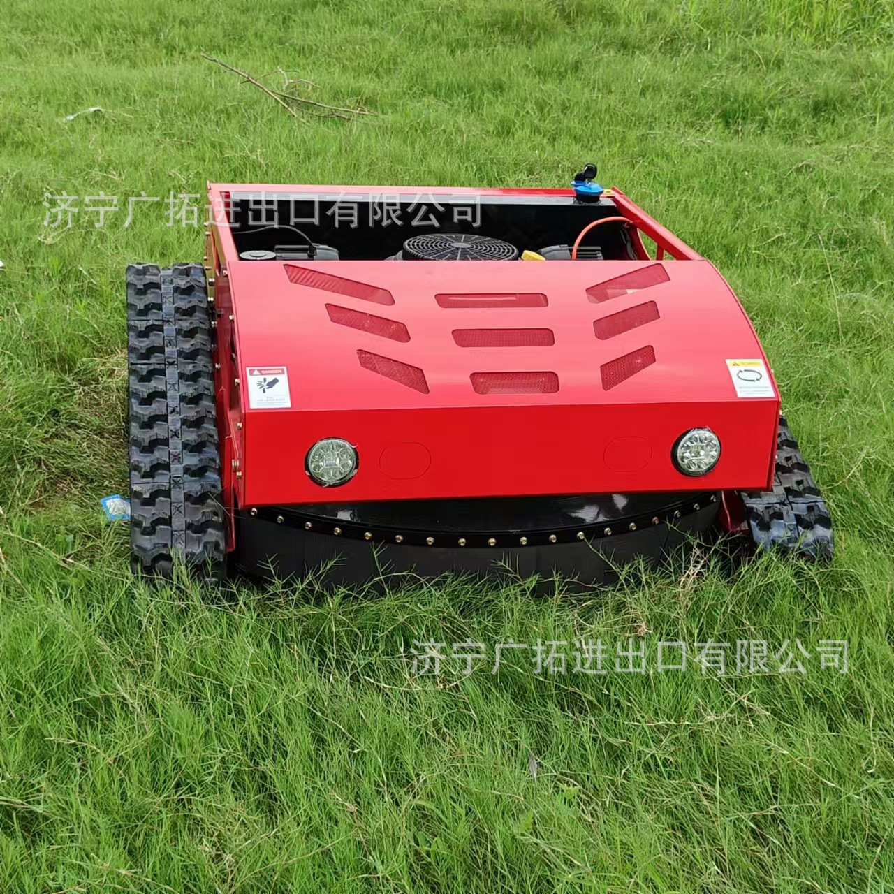 Crawler climbing remote control lawn mower pastoral land clearing weeding and cutting machine oil-electric hybrid weeding and cutting machine