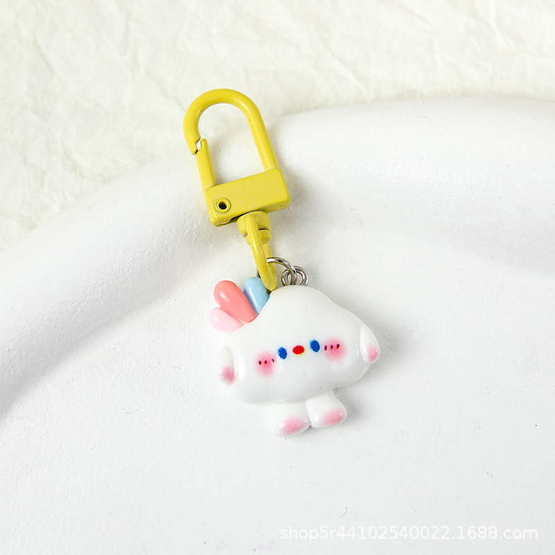 New cartoon key chain pendant high color value cute girl backpack accessories student gift pendant wholesale