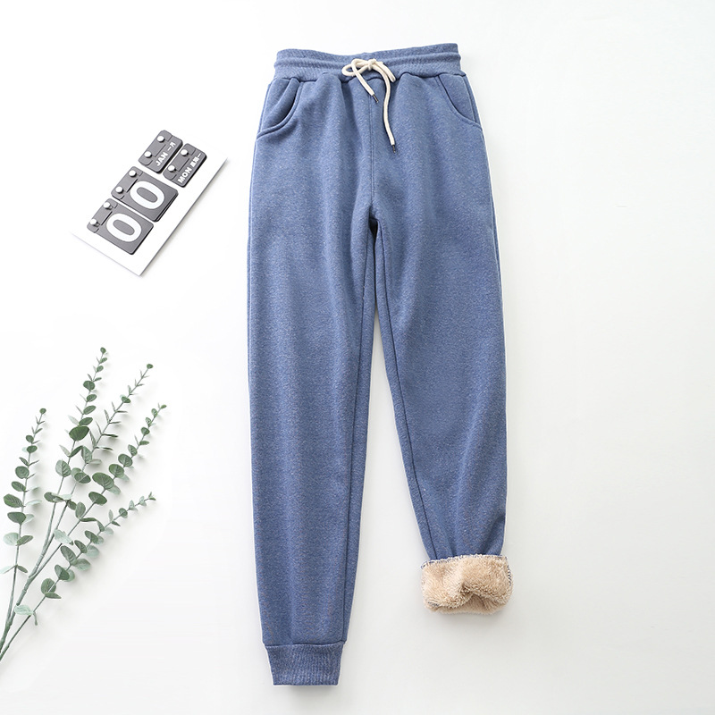 Picture of Harbin Cotton Trousers Fleece-Lined Women's Lamb Fleece Thickened Sweatpants Autumn and Winter Outer Wear Loose Leg Small Casual Cotton Pants