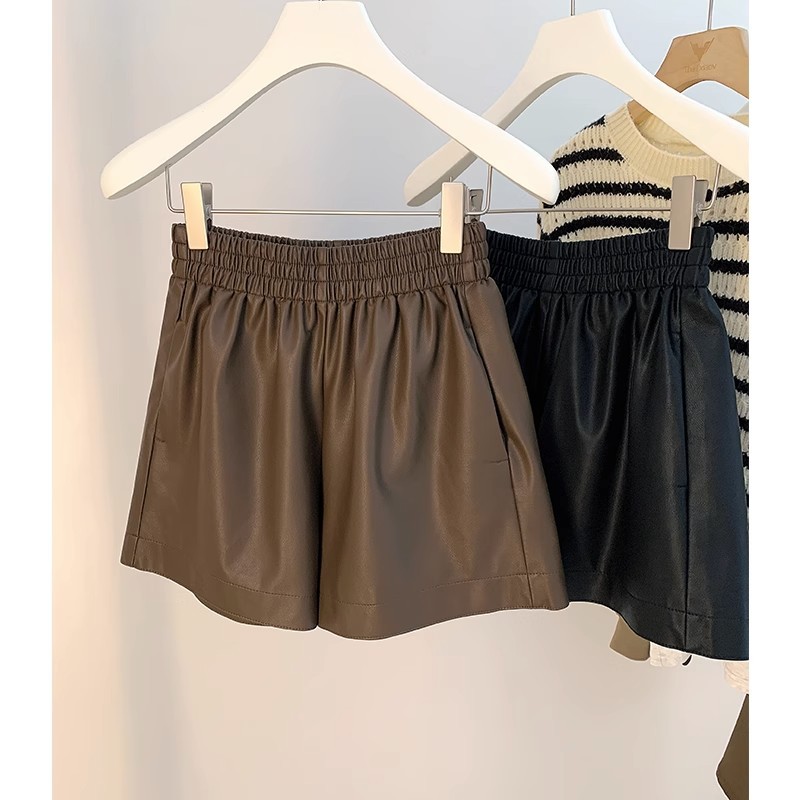 Leather shorts women's autumn and winter outdoor wear 2023 new popular black high waist A- line wide leg pu leather pants elastic boot pants