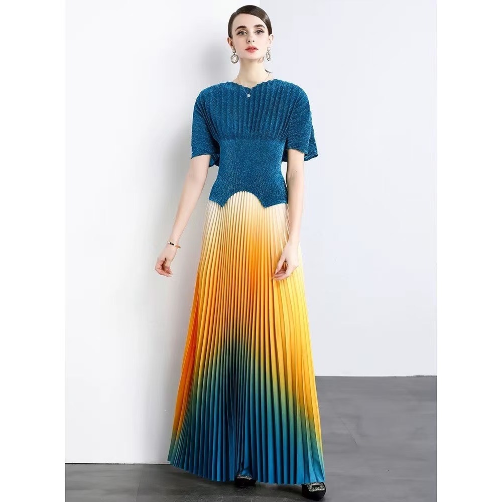 European and American Cross-Border Foreign Orders in Stock Heavy-Duty Tie-Dye Gradient Pleated Skirt Long Skirt Extended Length Skirt Rainbow Orange Green