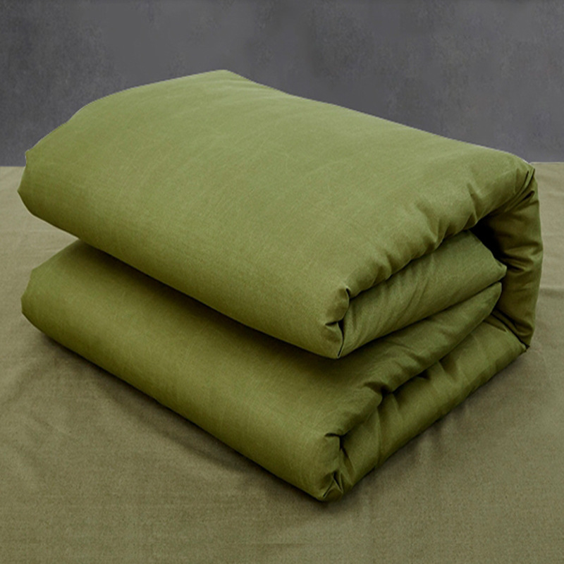 Picture of Factory wholesale military green cotton bedding quilt student military training dormitory labor protection quilt cotton quilt mattress set
