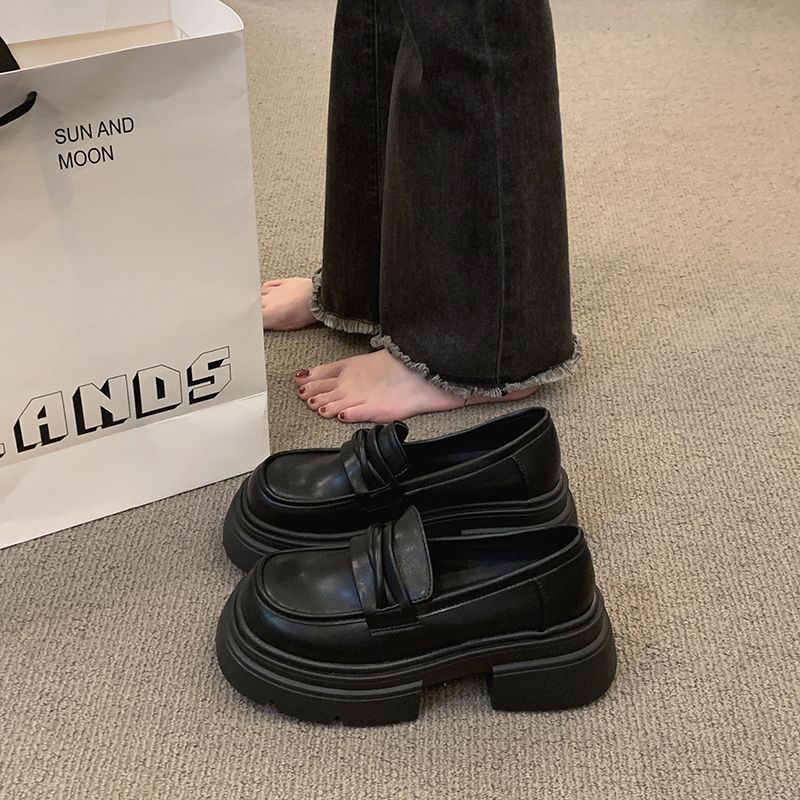 British style leather shoes for women 2023 new autumn and winter platform slip-on black loafers thin shoes ins