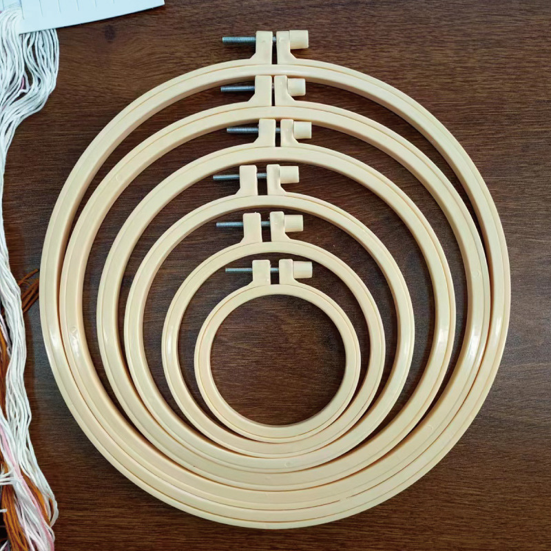Picture of Cross-border embroidery cross embroidery bamboo embroidery shed diy embroidery ring ornaments adjustable plastic embroidery inner ring wholesale