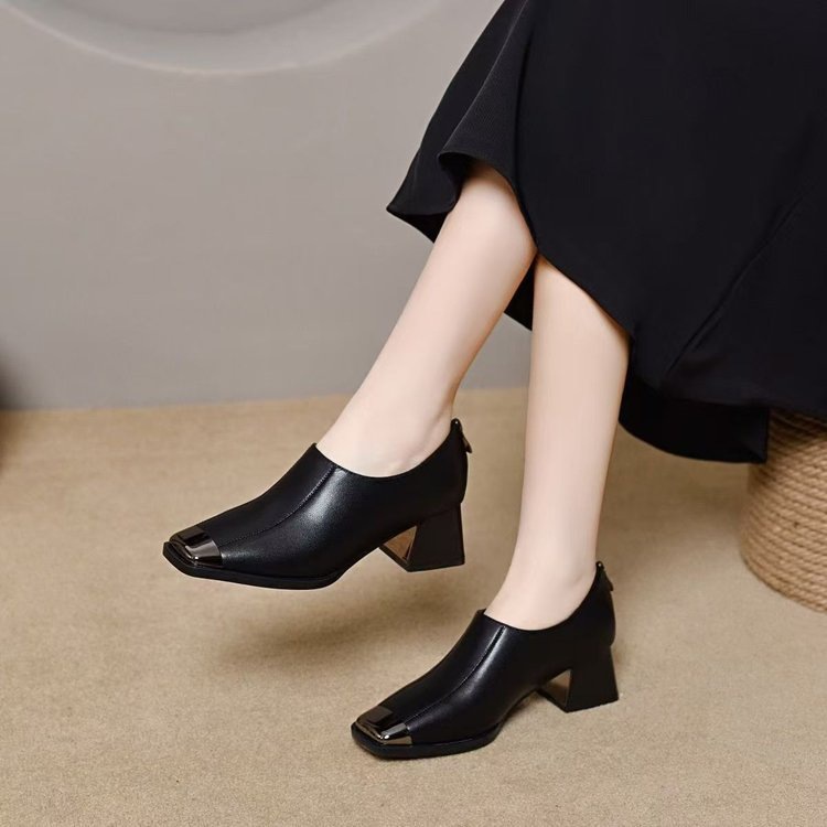 Picture of Temperament: Metal toe-wrapped women's shoes, 2025 autumn new soft leather, French soft sole deep-soled single shoes, high heels, can shoes