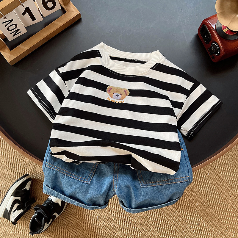 Boys Summer 2024 New Baby Short-sleeved Handsome Kids Korean-style Striped T-shirt Shorts Two-piece Suit