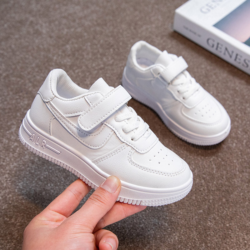 Picture of Children's White Shoes Breathable Spring and Summer General White sneaker Primary School Students' Campus Mesh Shoes Girls White Board Shoes