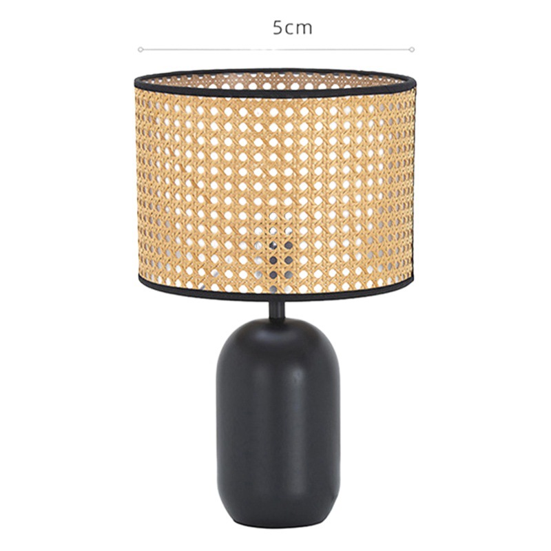 Japanese Style Rattan Table Lamp American Vintage Living Room Decorative Table Lamp Creative Bamboo Bedroom Bedside Lamp