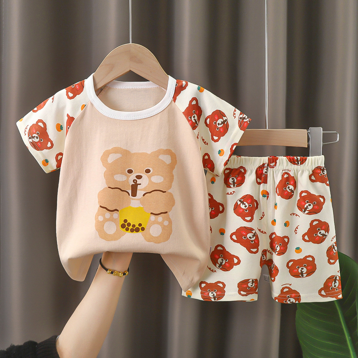 Picture of Children's Short-Sleeved Suit Pure Cotton Summer New Baby Boy Summer T-Shirt Girl Clothing Thin Kidsren's Clothing Carefully Selected