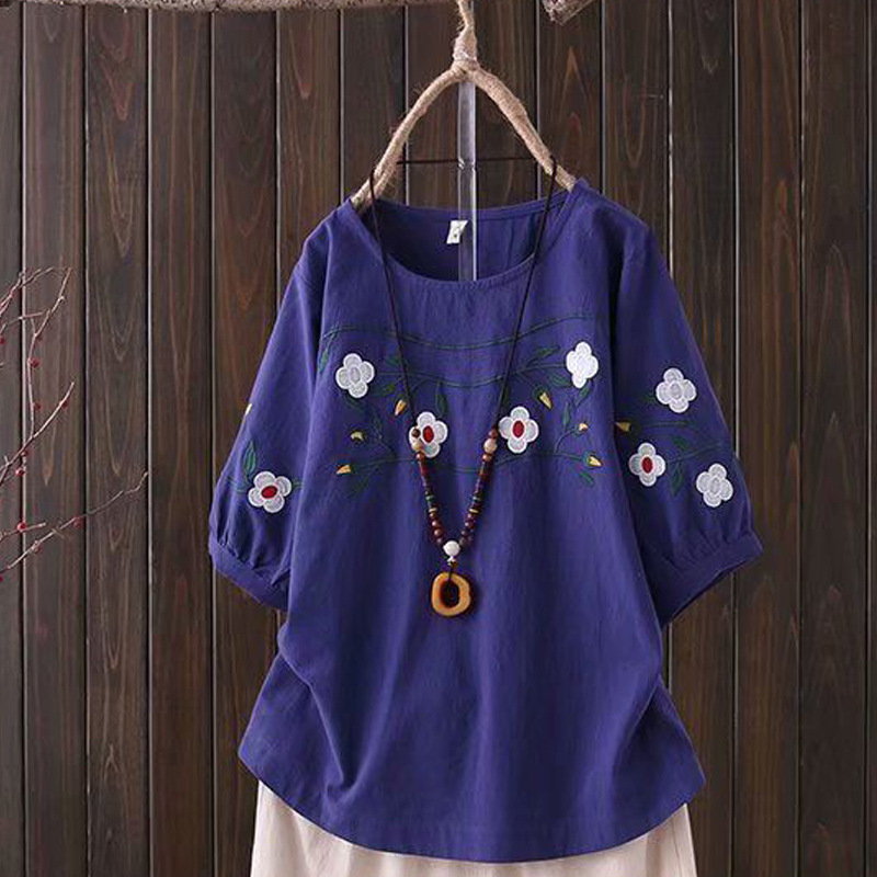 Picture of Women's Artistic Retro Embroidery Summer New Ethnic Style Cotton and Linen plus size Loose Slimming Short-sleeved Meat Covering T-shirt