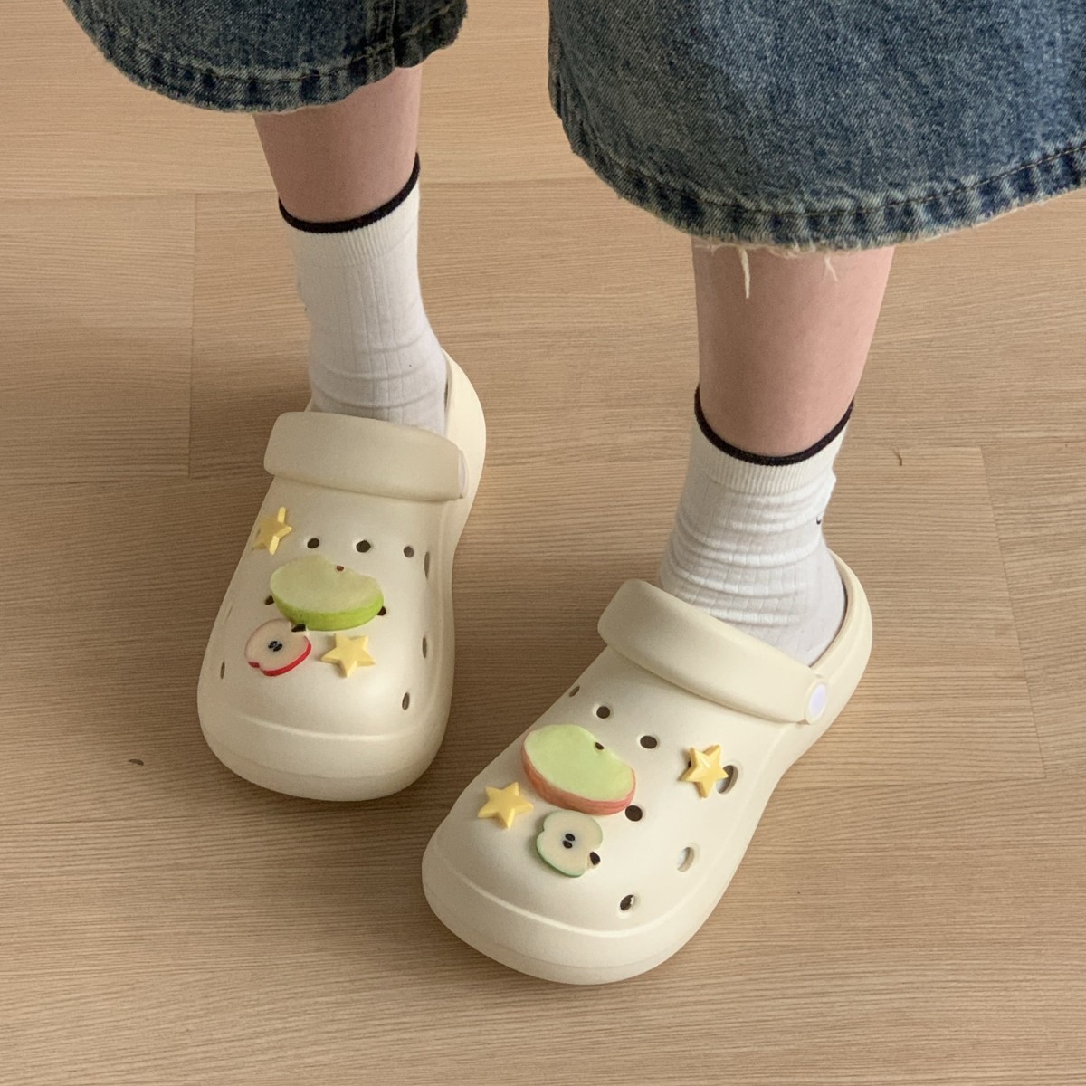 Eva Hole Shoes Women's Thick Sole Dung Feeling Heightened Breathable Slippers Summer Outer Wear Non-slip Thickened Baotou Sandals