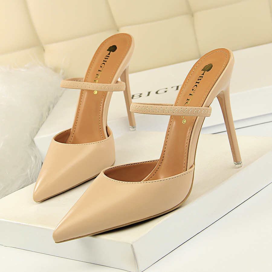 86-10 European and American Style Retro Simple Baotou Slippers Thin Heel High Heel Shallow Mouth Pointed Hollow Women's Slippers