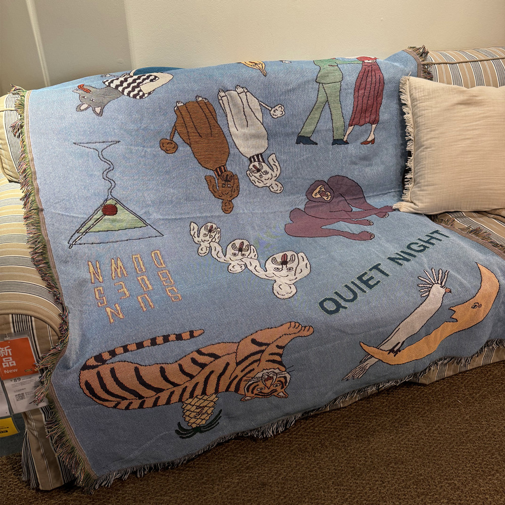 Picture of Niche Designer Cartoon Tassel Jacquard Blanket Sofa Tapestry Tapestry Decorative Blanket