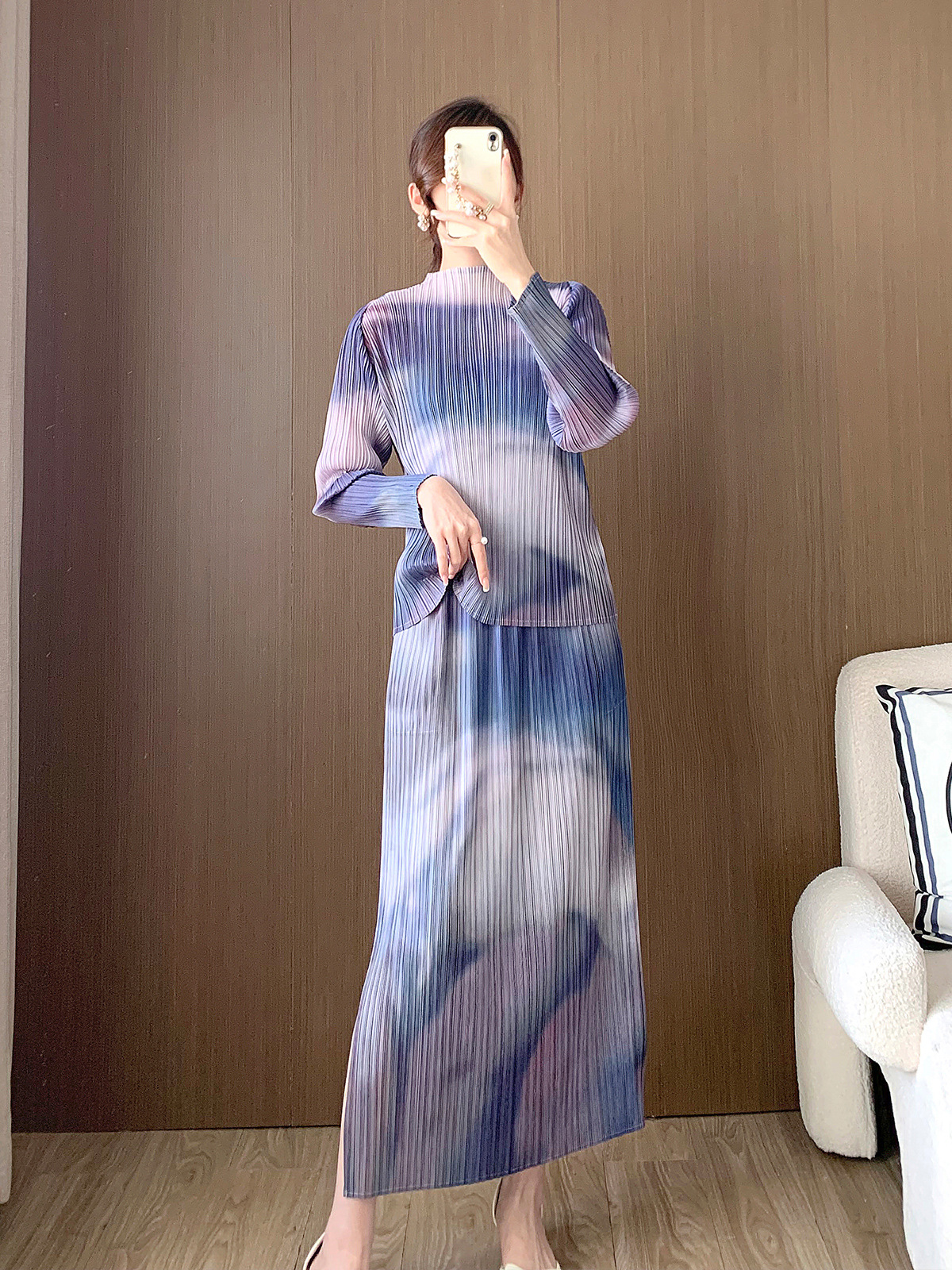 Spring 2024 new fashion suit women's two-piece pleated top women's red book recommend a set of wear