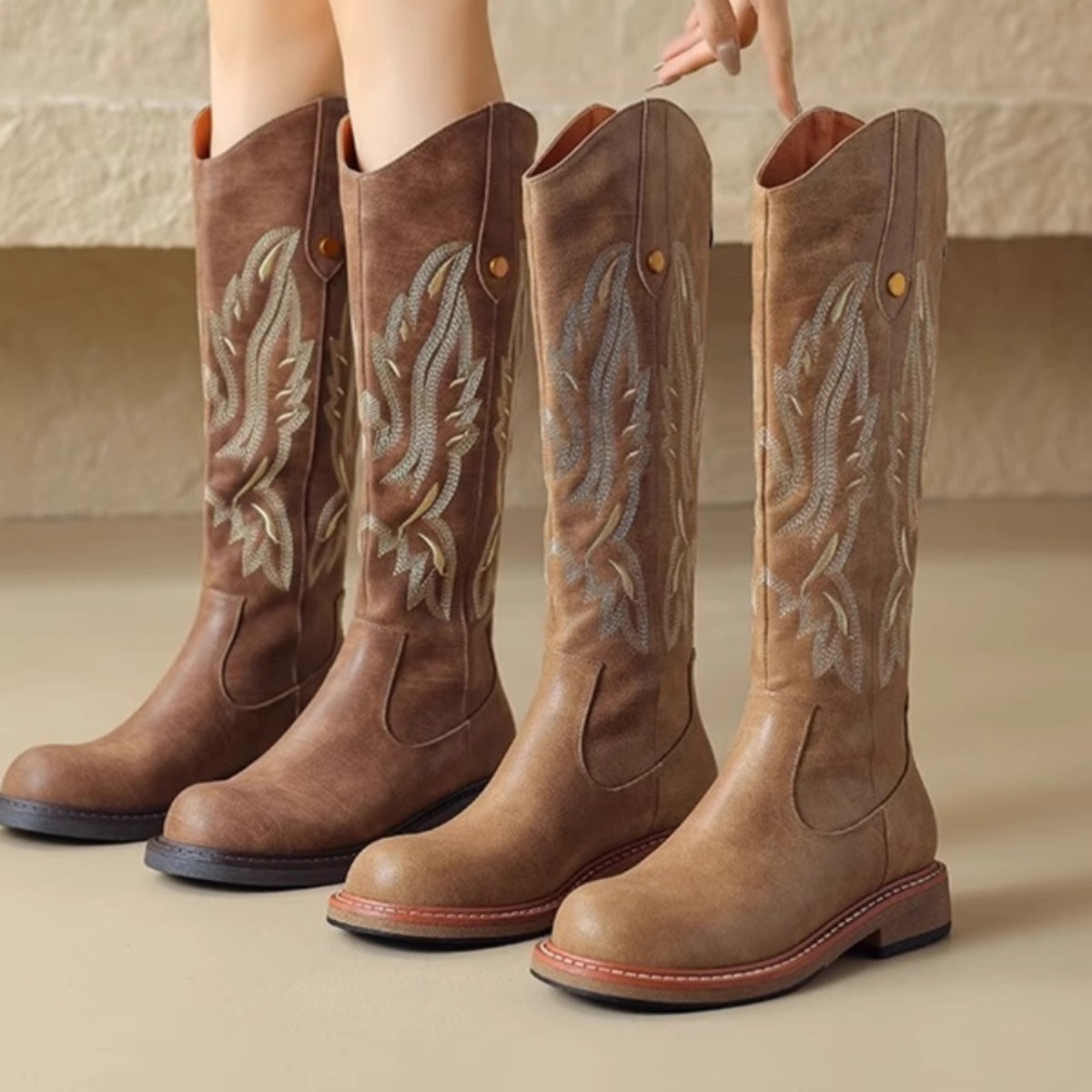 Embroidered V-Mouth ~ Western Cowboy Boots Women's 2025 Autumn and Winter New Rear Zipper Low Heel High Boots Retro Knight Boots