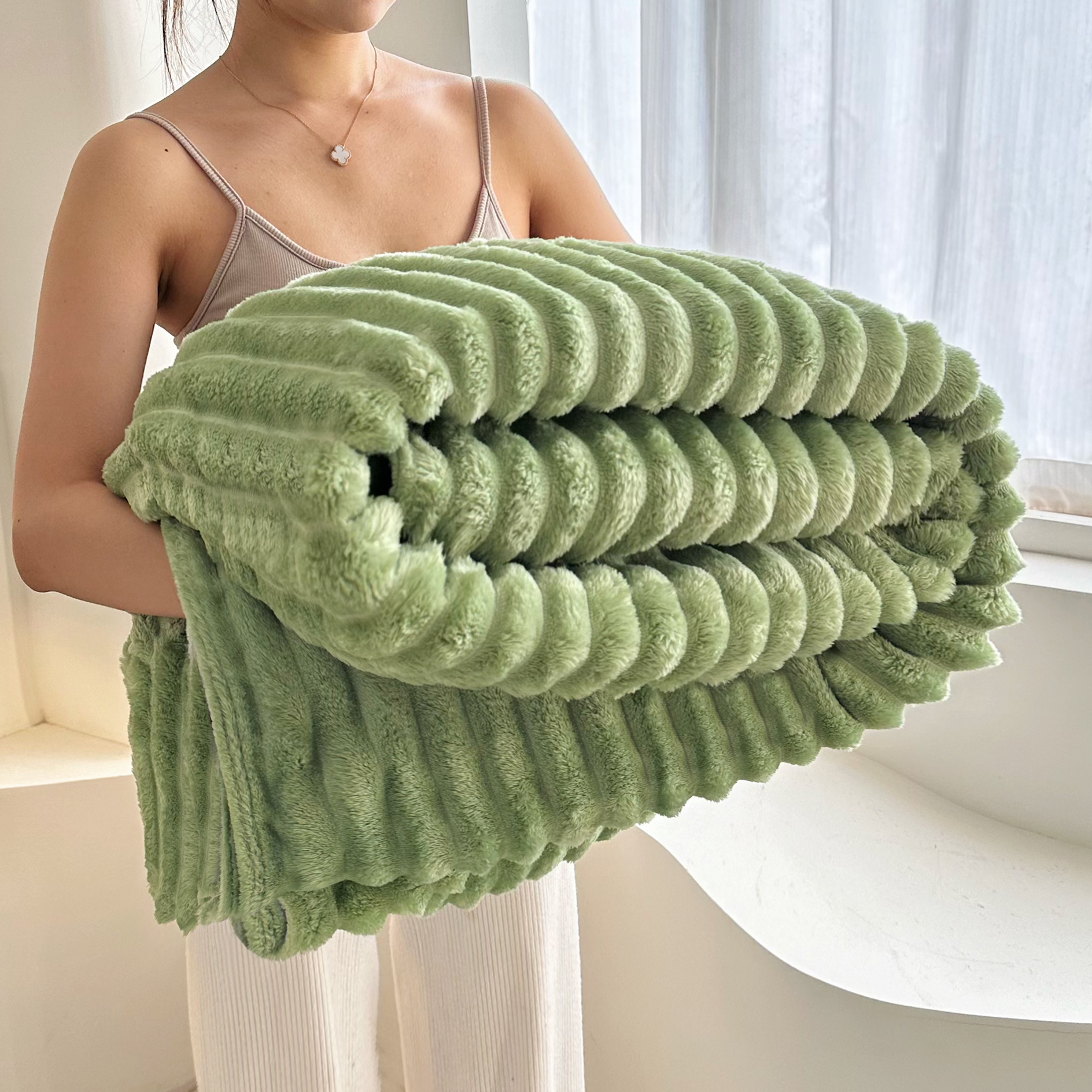 Picture of Autumn and Winter New Cross-Border 3.3cm Striped Blanket Thickeneded Dormitory Sofa Blanket Curled Nap Blanket Warm Blanket 4