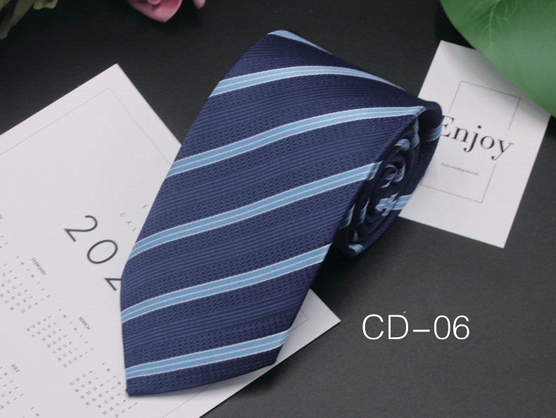 Picture of Manufacturer in stock men's business tie 8cm hand-punched professional formal wear interview striped tie men's Jacquard polyester silk