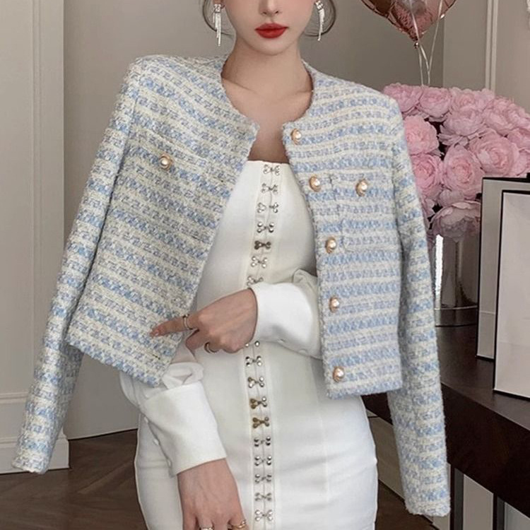 Pearl Buckle Chanel Style Coat Women's 2023 Spring and Autumn New French Design Niche Loose Short Elegant Top