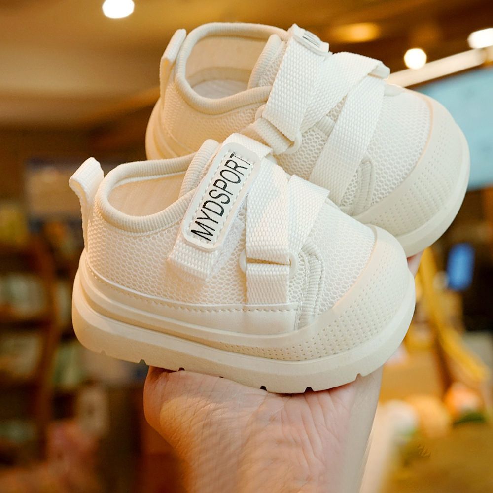 Toddler shoes spring and autumn new beginner baby shoes 1-2 year old baby shoes soft sole non-slip breathable mesh fabric