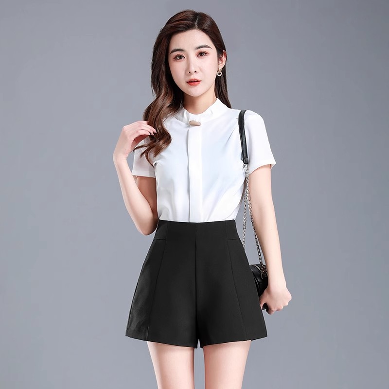 Shorts Women's Summer 2024 New Explosions White Summer Thin Outer Wide Legs High Waist A- shaped Slim Look Casual Suit