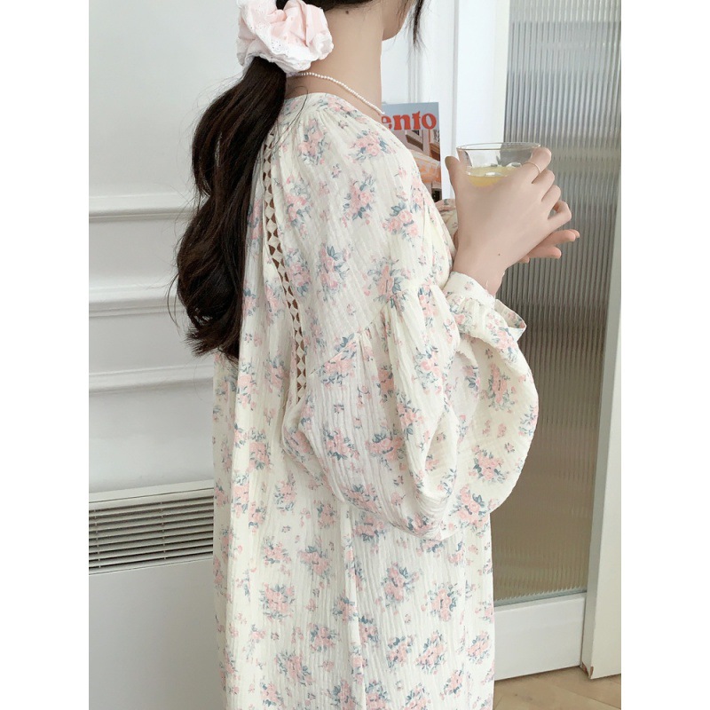 Picture of Real shot 2024 autumn Korean ins new floral pearl buckle V-neck long pajamas ladies home clothes nightgown wholesale
