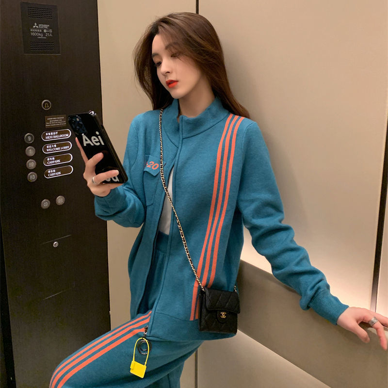 Picture of # Internet Celebrity Fashion Sports Suit Women's Spring and Autumn New Casual Loose Coat Stylish Age-reducing Two-piece Suit