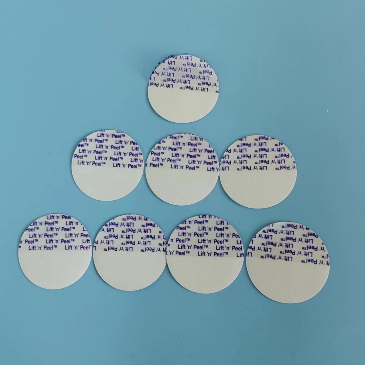 Picture of pet half pull ear aluminum foil gasket plastic bottle electromagnetic induction aluminum foil gasket pressure sensitive gasket easy tear sealing film