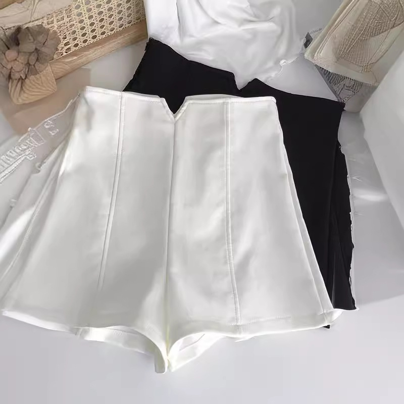 Picture of 2023 Summer New High Waist White Bottoming Shorts Women's Outer Wear Small Women's Internet Popular Slim-Tinted Abdominal Anti-Light