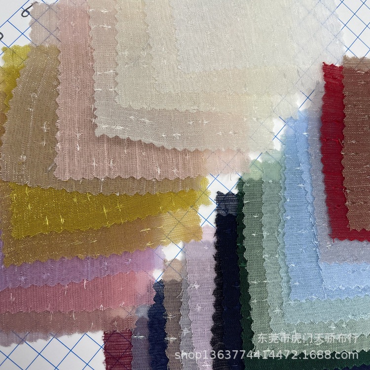 Spot supply of new chiffon jacquard cloth 80 grams of brocade polyester star jacquard cloth Star chiffon wrinkled Jacquard