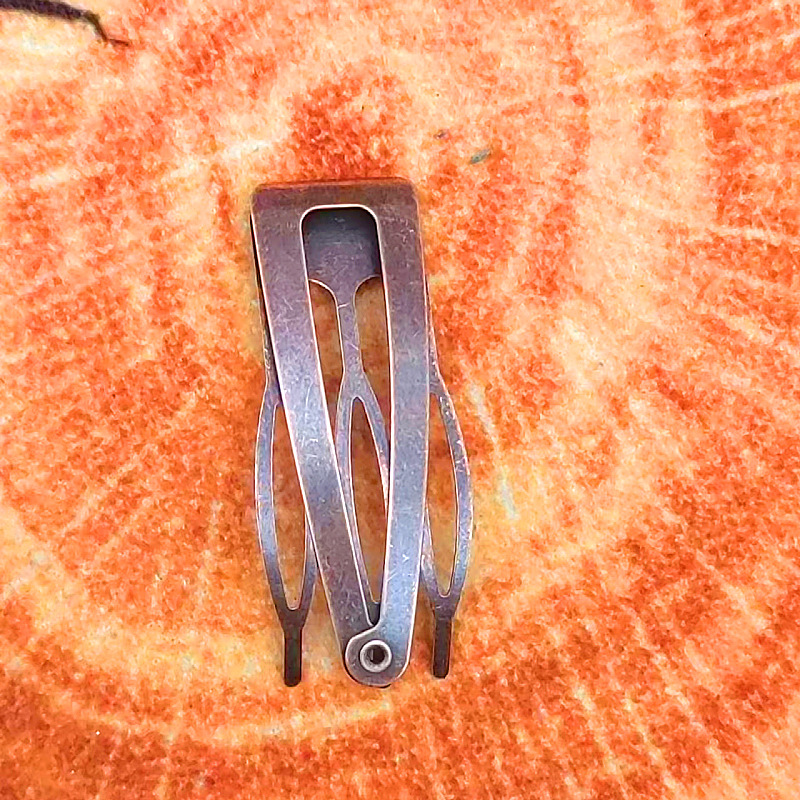 Picture of Star's Same Hairpin Small Clip Internet Celebrity Bb Clip Girl Bangs Comb Cute Hair Comb Metal Snap Hairpin