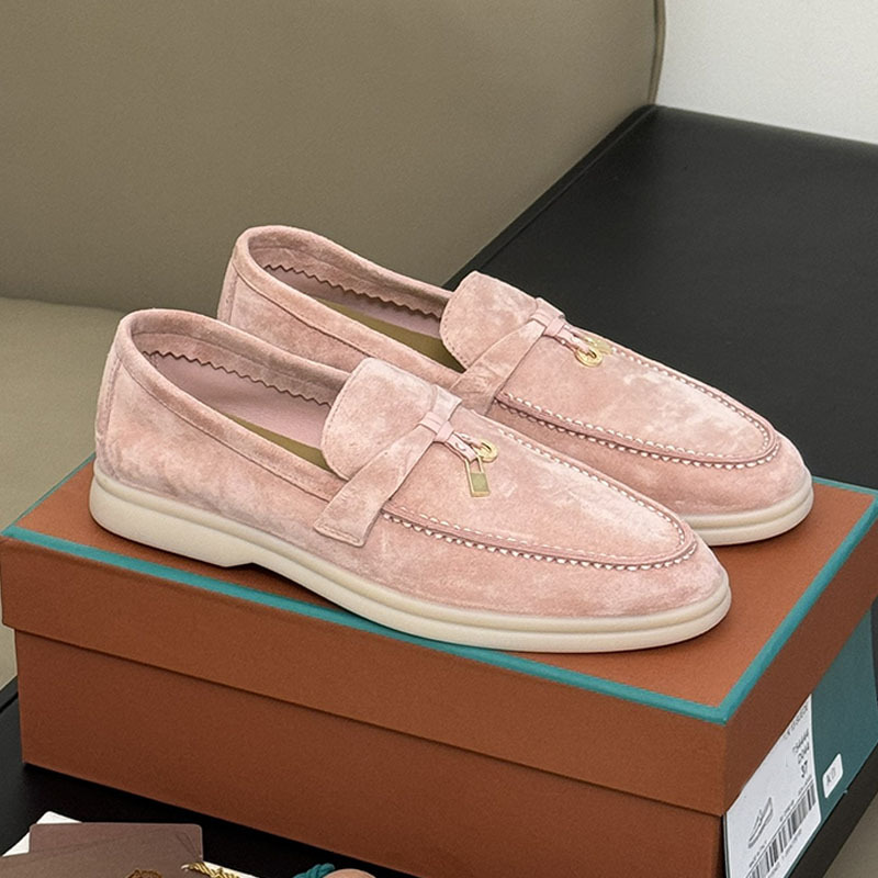 Foreign Trade European Station 2024 New Classic British Style Loafers Tassel Metal Buckle Slip-on Flat Lovers' Shoes