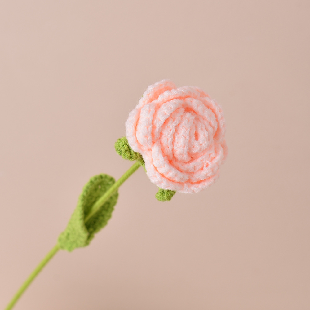 Picture of Finished Hand-Knitted Rose Artificial Flower Knitting Flower Handmade Flower DIY Wool Knitting Homemade Crochet Bouquet