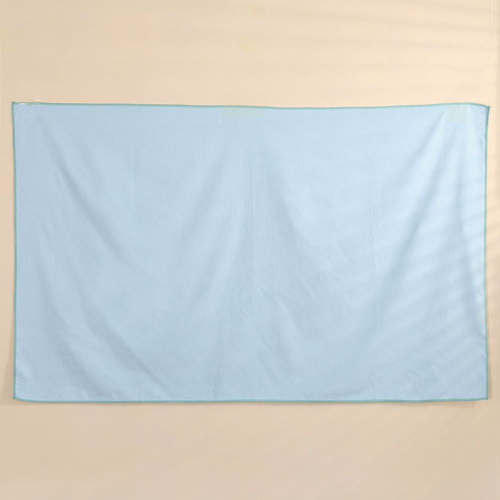Picture of Quick-Drying Bath Towel for Men and Women Swimming Outdoor Sports Fitness Warm Portable Hot Spring with Snap Buttons Absorbent Beach Towel