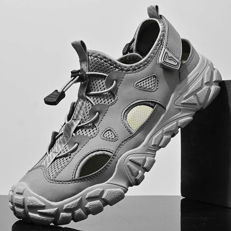 Sandals Men's Fashionable Outdoor Sports Leather Casual Shoes Slippers 2025 New Summer Breathable Men's Beach Shoes