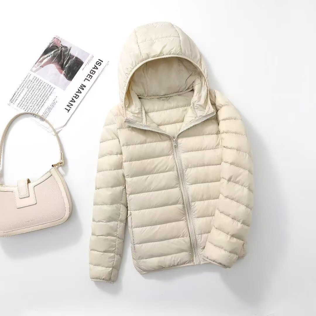 Picture of Women's down Jacket 2025 New Short Style Lightweight Thickened Warm Slim Fit Korean Style White Duck down Fashion Coat Wholesale