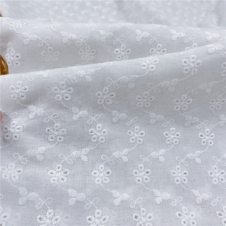 Manufacturer spot cotton hollow perforated embroidery lace fabric 135cm cotton embroidery water-soluble embroidery fabric
