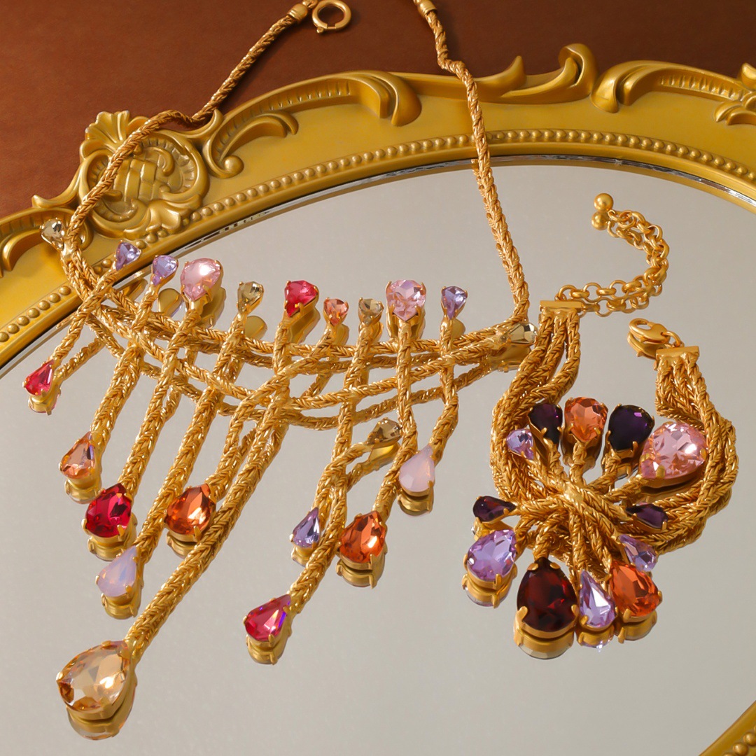 Picture of Middle Ancient Vintage Palace Vintage Fireworks Necklace Glazed Necklace Gold Plated Heavy Industry High Quality Sense