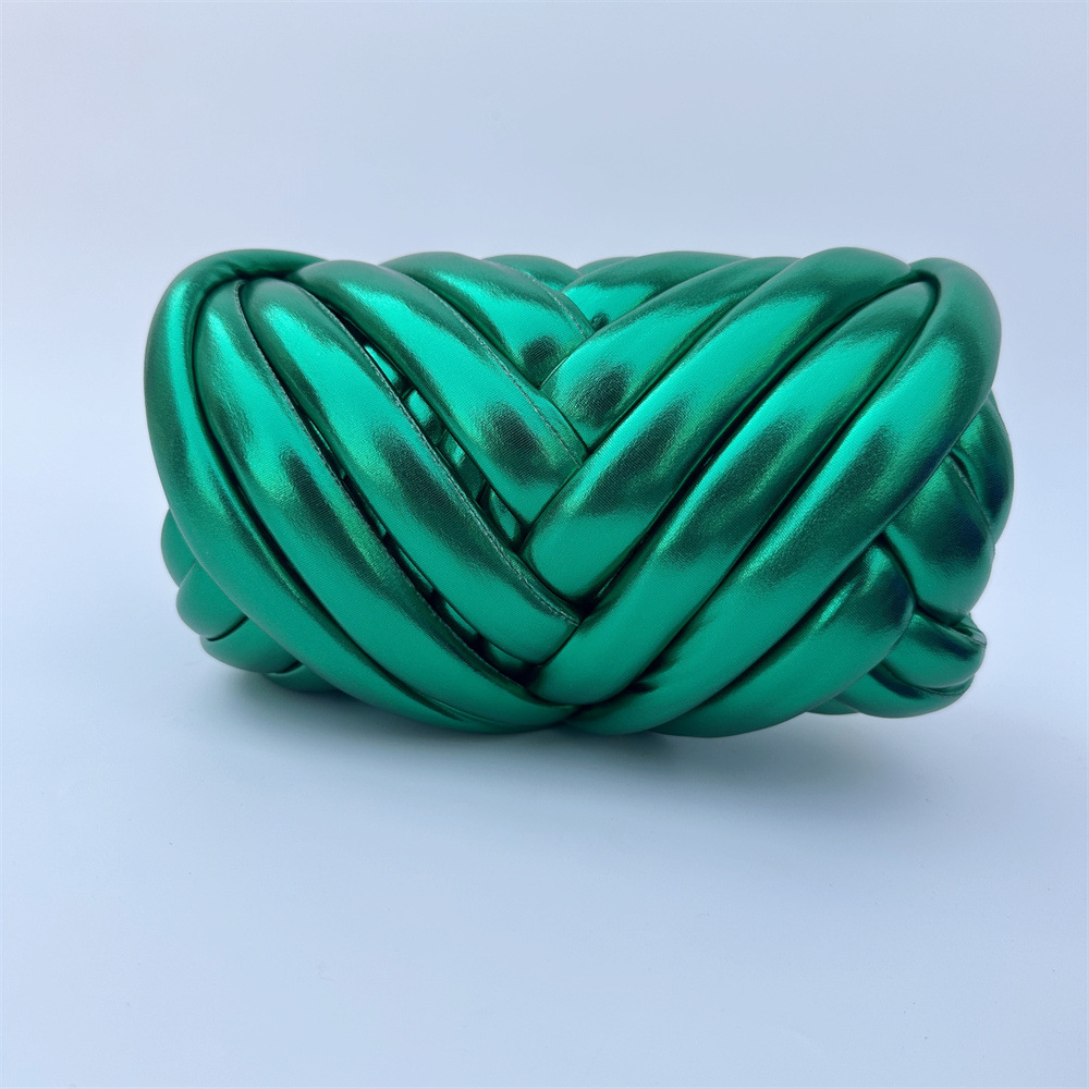 Picture of New Metal Thread Shiny Leather Material Iceland DIY Bag Handmade Woven Fabric Strips Pillow Cat Bed Filling Yarn