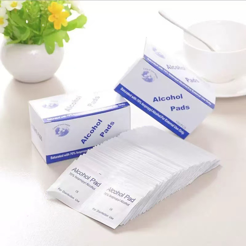 Compact and Convenient Ear Care Alcohol Cotton Disinfection Cotton Cloth Accessories Earrings Use 75% Alcohol Disposable Disinfection