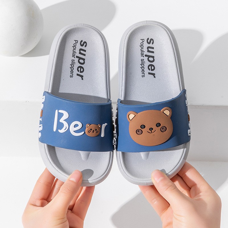 Picture of Daddy Pig Summer Cartoon Children's Slippers for Boys and Girls Indoor Home Non-slip Children's Outer Wear Big Children's Sandals and Slippers