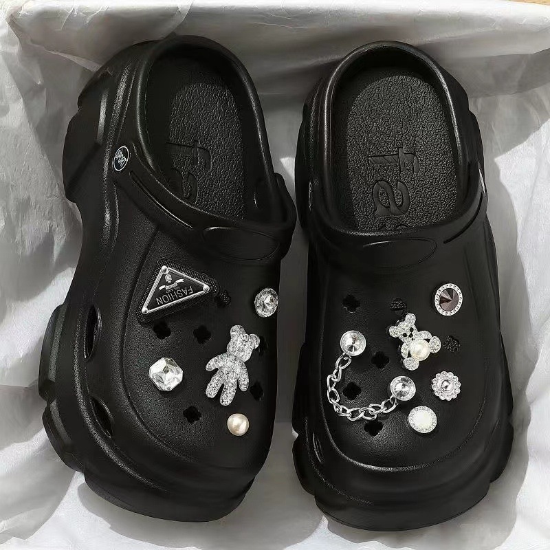 Picture of Baotou EVA hole shoes in 2025 new fashion and versatility student comfortable and casual two-wear non-slip slippers for women's summer