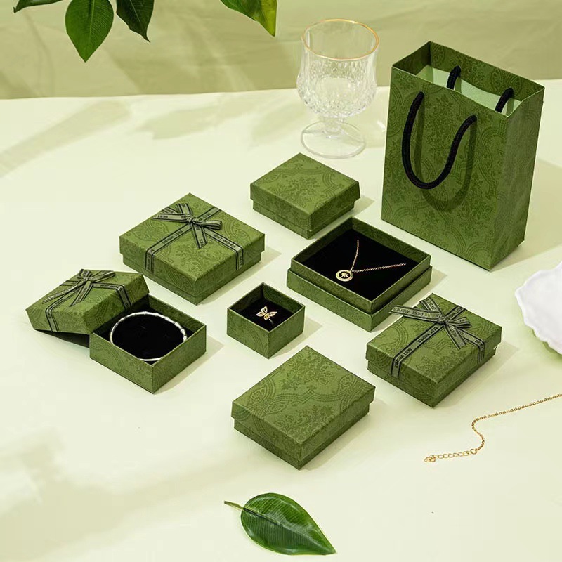 Yongshenghua high-grade necklace box ring box jewelry packaging box gift box a generation of lettering service