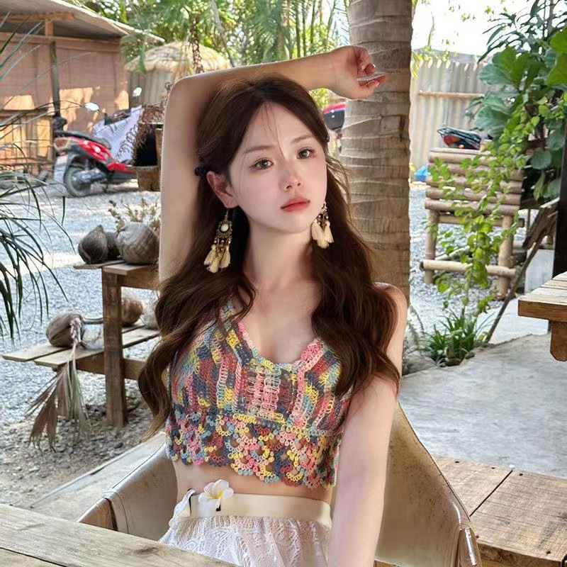 Hot girl colorful camisole women's inner wear 2023 new high-grade holiday style pure want inner wear short top women