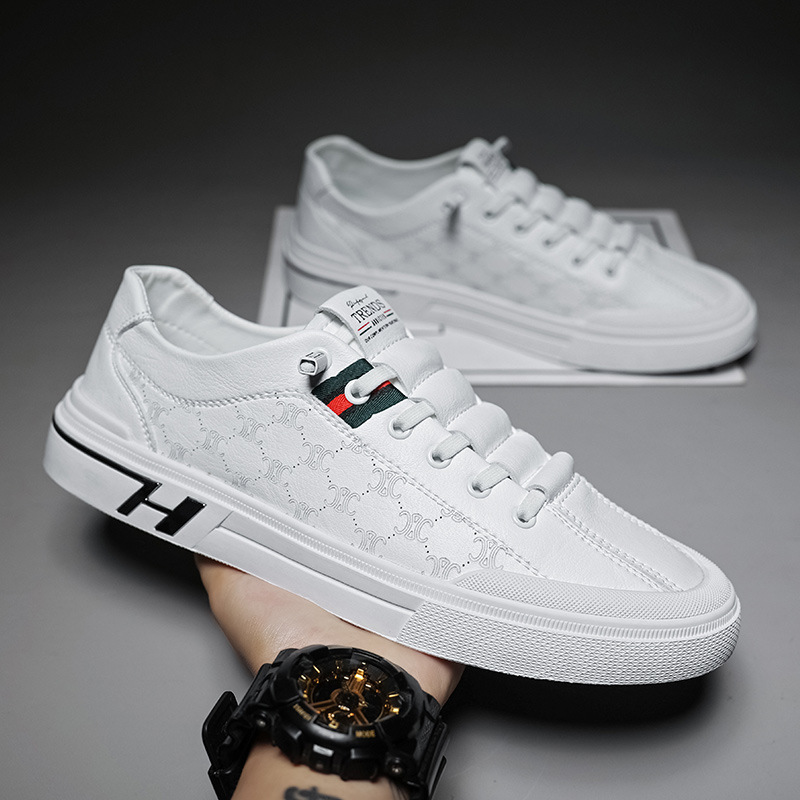 Summer Men's Shoes Breathable 2025 New Versatile Sports White Sneakers Men's Casual Leather Shoes One-Leg Trendy Shoes
